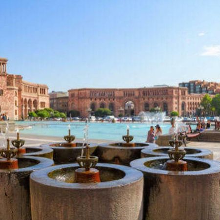 Luxury Apartment With Jacuzzi On Republic Square Erévan Extérieur photo