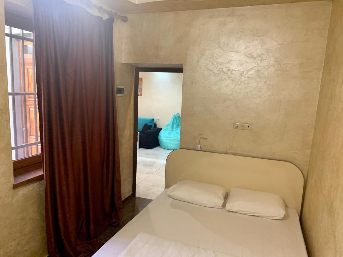 Luxury Apartment With Jacuzzi On Republic Square Erévan Extérieur photo