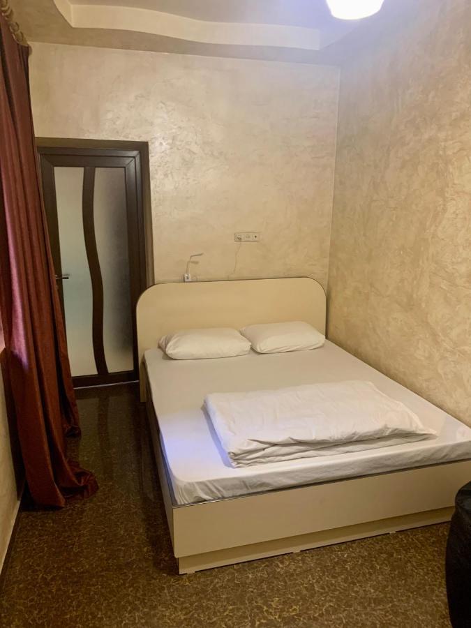 Luxury Apartment With Jacuzzi On Republic Square Erévan Extérieur photo